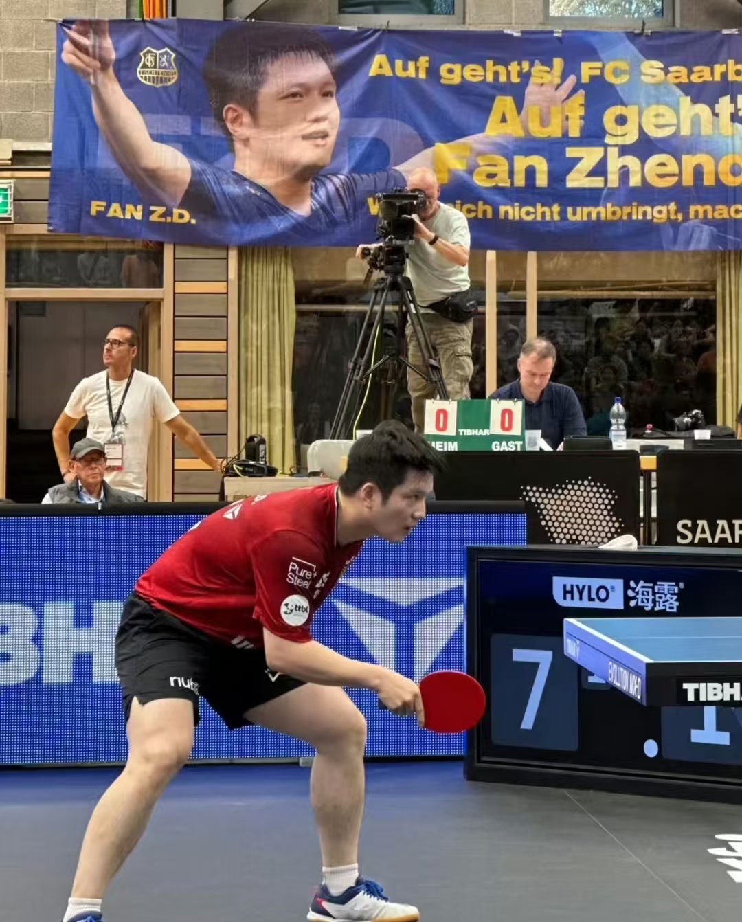 瑞典队鏖战德国队,樊振东惊艳四座 瑞典队鏖战德国队,樊振东惊艳四座