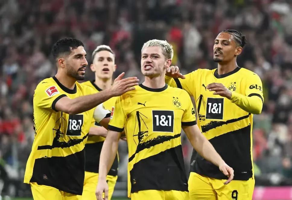 里昂逆转多特蒙德，凯恩带队取胜