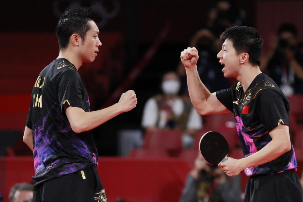 德国队轻取日本队，马龙带队取胜