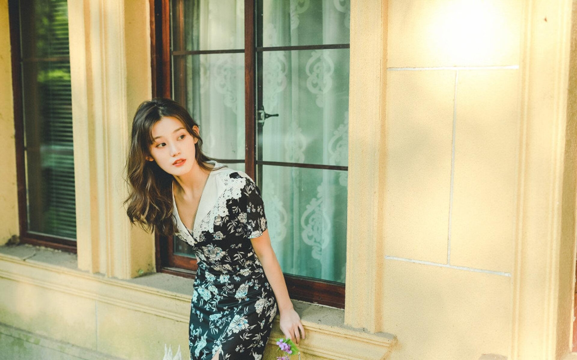 亚洲之夜,伊朗爆冷瑞士与金玟哉的防守教科书