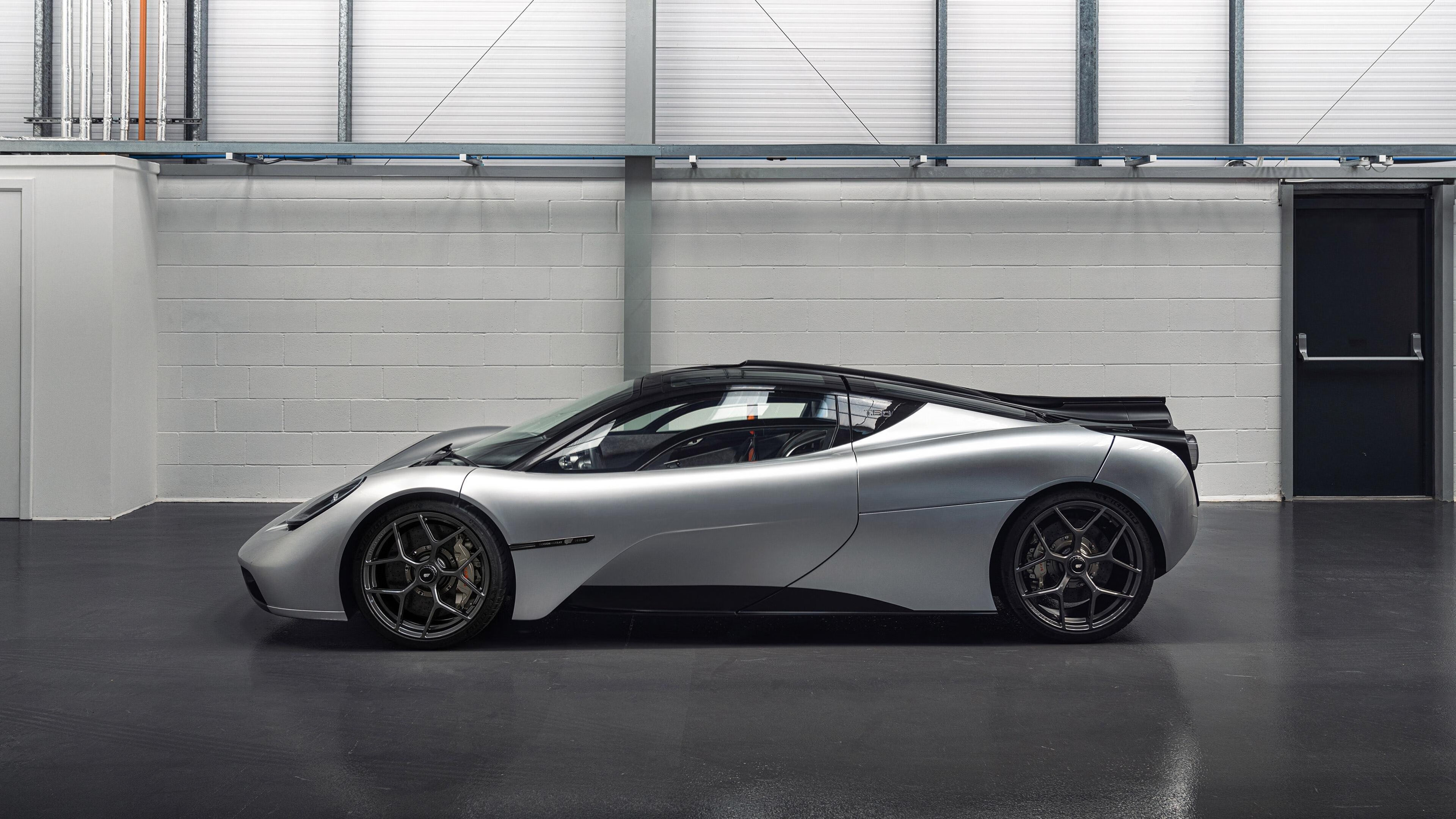 生涯仅此一夜,阿坎吉光芒撕裂格拉斯哥,尼日利亚迈出历史一步