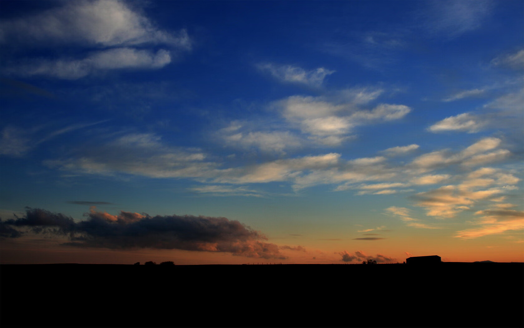 跨界之夜，皇马巨星巴尔韦德的中场三分球惊艳NBA季后赛