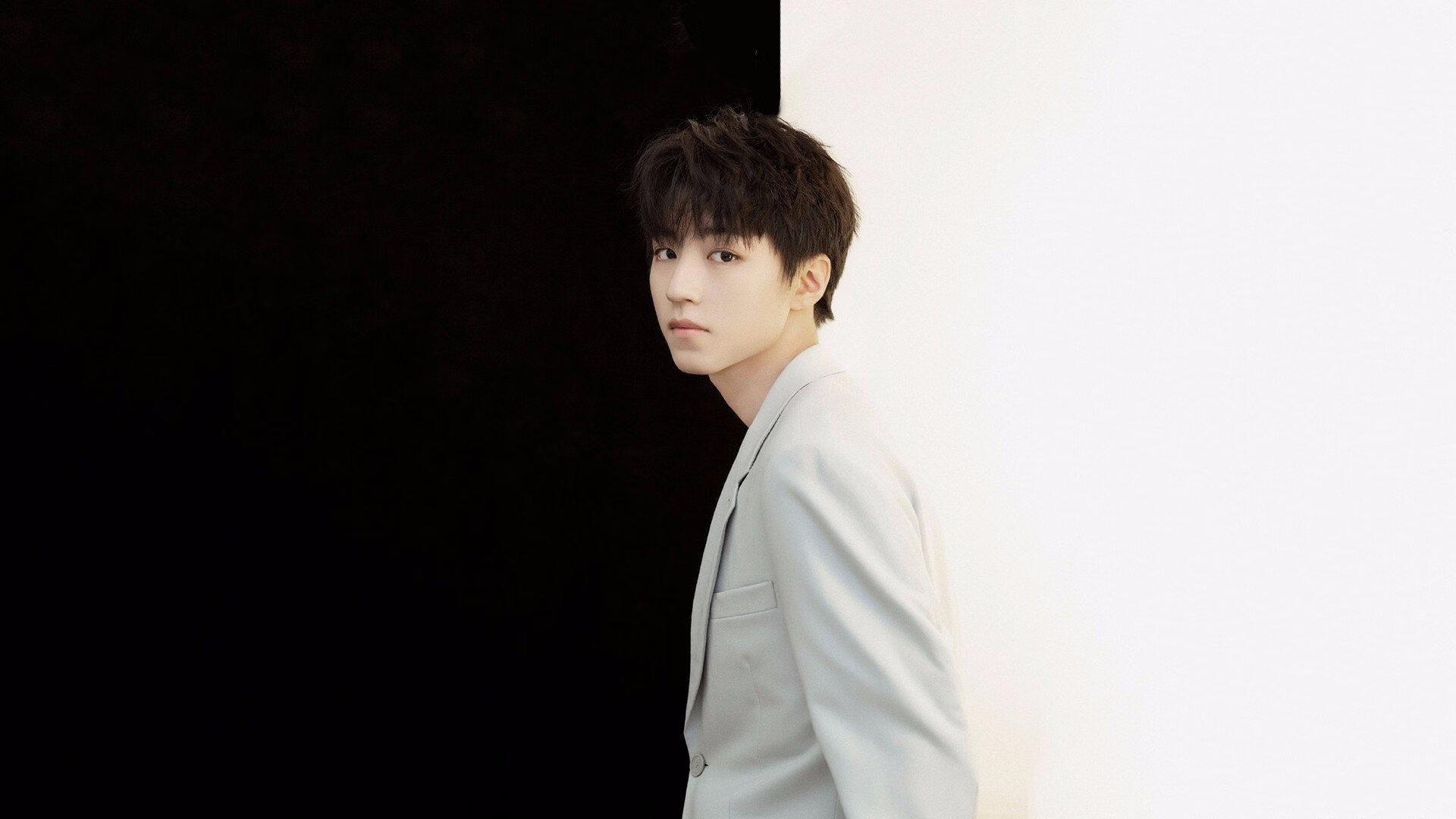 绞索与窒息,西决级别的战术棋局,灰熊如何用铁笼锁死国王