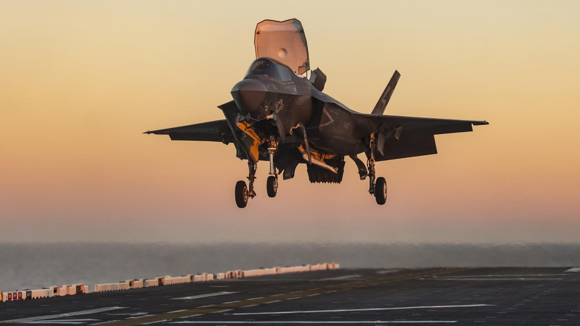 光影交织中的补时神话，迪马利亚一击刺破黄黑之墙